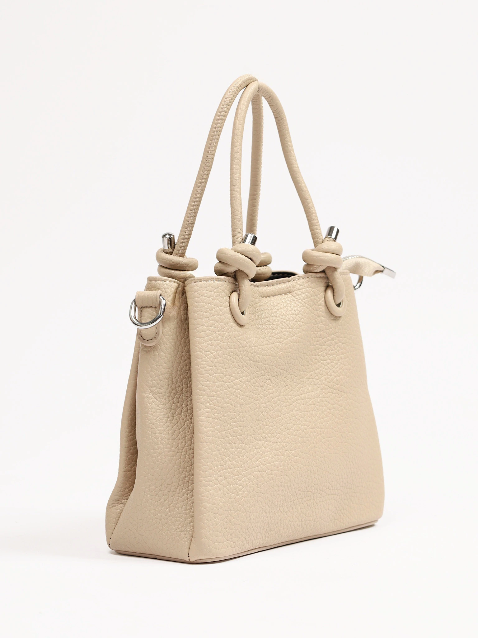 Сумка-тоут с округлыми ручками в ассортименте